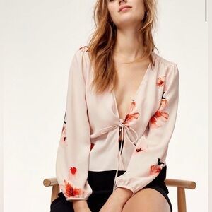 Aritzia Wilfred Tia blouse